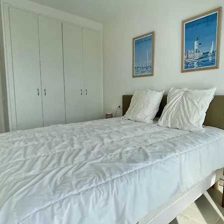 Apartment Catalonia 1-7 *